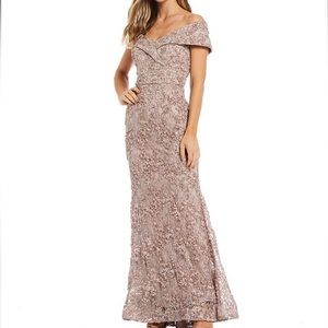 Xscape Embroidered Off-the-Shoulder Short Sleeve Lace Size 8